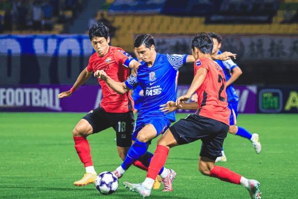 Gangwon Stuns Shanghai Shenhua 2-1 in AFC Champions League Debut 🏆⚽ Gangwon Stuns Shanghai Shenhua 2-1 in AFC Champions League Debut 🏆⚽