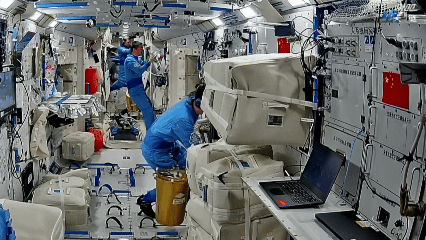 Chinaโs Shenzhou-20 Crew Prepares for Historic Fourth Spacewalk ๐ Chinaโs Shenzhou-20 Crew Prepares for Historic Fourth Spacewalk ๐