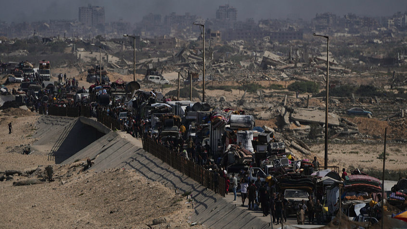 GE7ZKWQ1LPU55BPD5QE2 - 🌍NewspaperAmigo – Your Global News Buddy 🗞️ Israel Launches Major Ground Assault in Gaza City; Dozens Killed 🌍💥