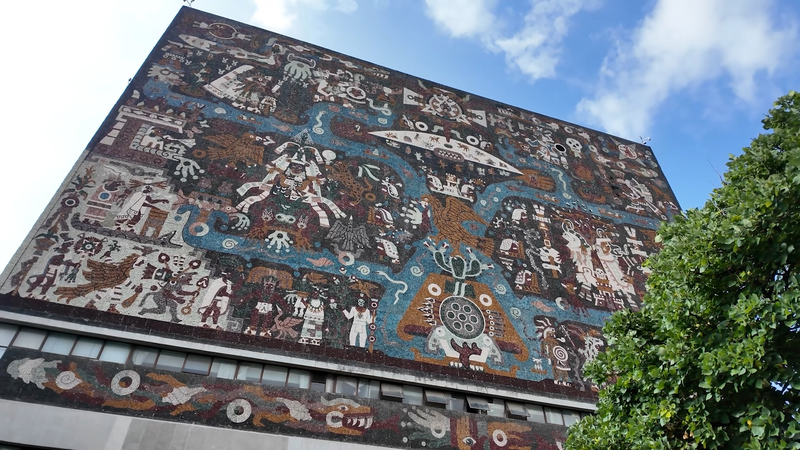 H6XEEH5N2LHORHCX02IZ - 🌍NewspaperAmigo – Your Global News Buddy 🗞️ China Boosts Latin America Ties 🌏💼 video poster