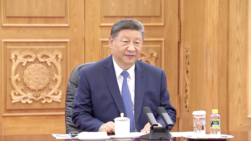 HMSUESHMKA158GOXU3J6 - 🌍NewspaperAmigo – Your Global News Buddy 🗞️ Xi Jinping Praises Portugal's 'Profound Impression' in Beijing Meeting 🌍✨ video poster