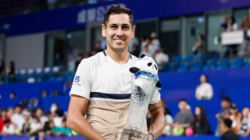 Chile's Tabilo Stuns Musetti in Chengdu Open Thriller 🎾🔥