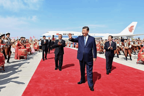 Xi Jinping Calls for Modern, Prosperous Xinjiang πβ¨ Xi Jinping Calls for Modern, Prosperous Xinjiang πβ¨