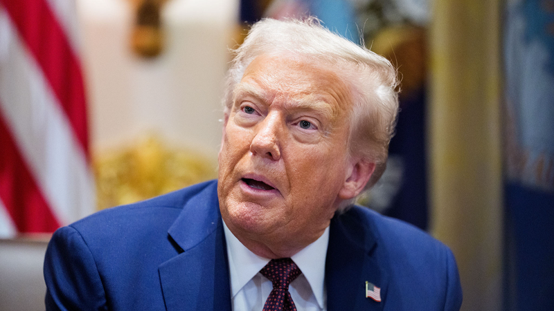 Trump Warns of Trade Deal Shake-Up as Tariff Case Looms 🌍💼 Trump Warns of Trade Deal Shake-Up as Tariff Case Looms 🌍💼