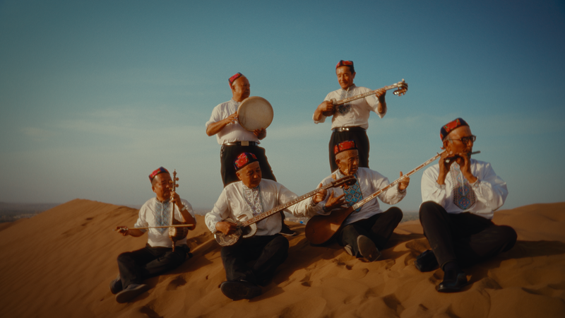 Turpan’s Ancient Symbols: Where Desert Meets Civilization 🌞🍇