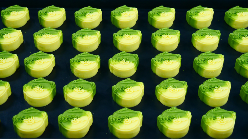 Matcha Mooncakes Take Over Mid-Autumn Fest 🥮✨ Matcha Mooncakes Take Over Mid-Autumn Fest 🥮✨ video poster