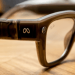 KZ87XPO70CQ55LMMXQY9 - 🌍NewspaperAmigo – Your Global News Buddy 🗞️ Meta Launches Ray-Ban Smart Glasses with Built-In Display 🕶️✨