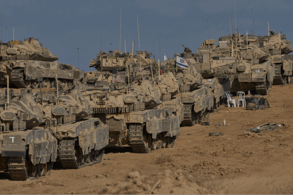 Gaza Crisis Deepens: 31 Killed as Tanks Push Into City 🚨 Gaza Crisis Deepens: 31 Killed as Tanks Push Into City 🚨
