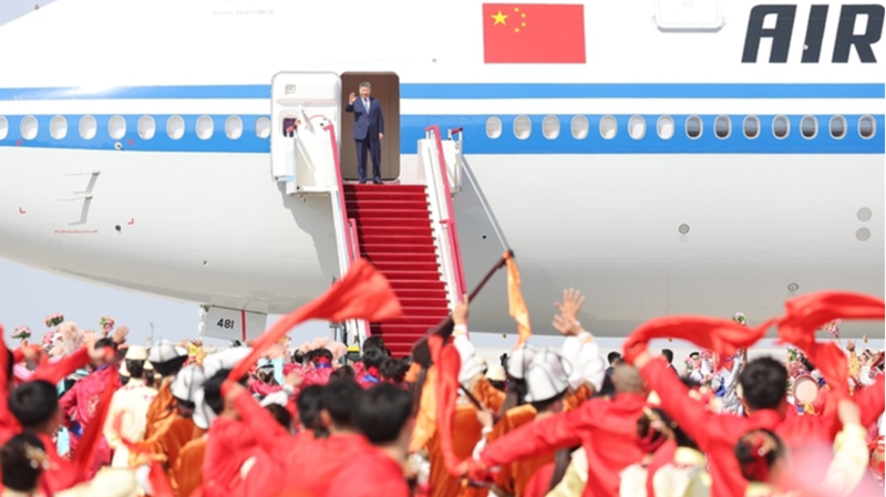 Xinjiang's 70-Year Journey: Unity & Progress in Focus 🌏✨