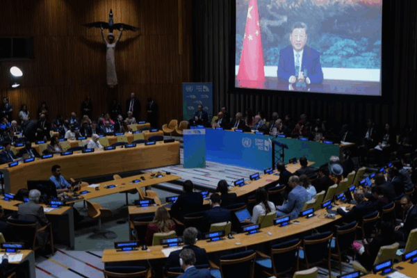 Chinaโs Climate Push: A Blueprint for Global Governance Reform ๐ฑ๐ Chinaโs Climate Push: A Blueprint for Global Governance Reform ๐ฑ๐