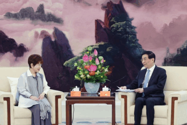 Wang Huning Stresses Unity in Historic Meeting with Taiwan Representatives ๐จ๐ณ๐ค Wang Huning Stresses Unity in Historic Meeting with Taiwan Representatives ๐จ๐ณ๐ค