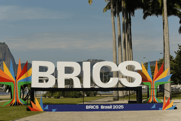 Xiβs BRICS Vision: A New Blueprint for Global Governance πβ¨ Xiβs BRICS Vision: A New Blueprint for Global Governance πβ¨