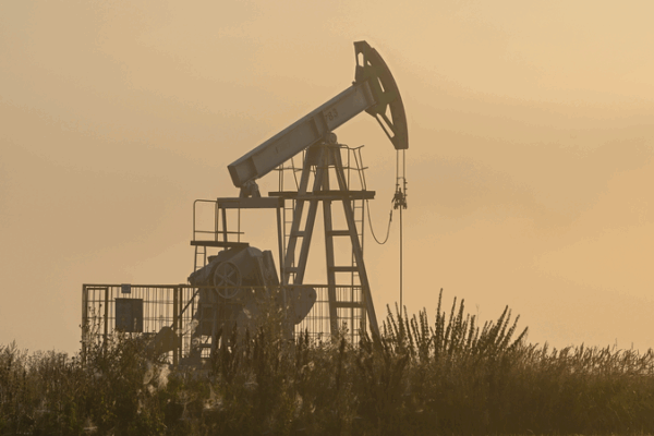 Exxon Eyes Russia Return as Kremlin Hints at More Deals 🛢️💼 Exxon Eyes Russia Return as Kremlin Hints at More Deals 🛢️💼