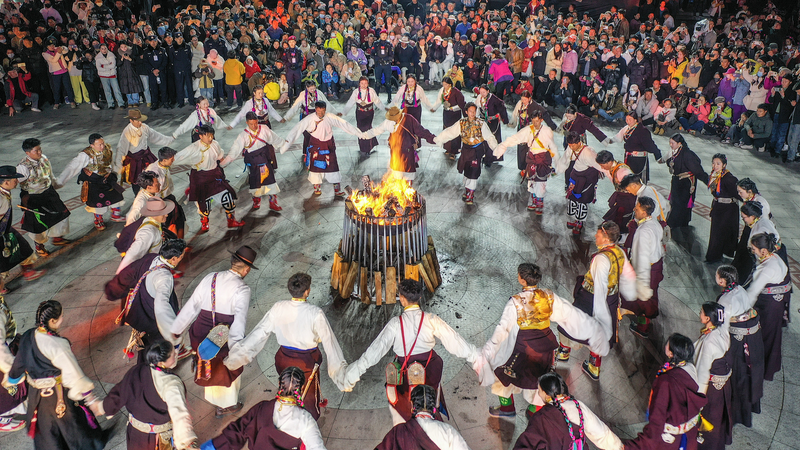 R1N7AAKO6MLYYHUUQJE9 - 🌍NewspaperAmigo – Your Global News Buddy 🗞️ Xizang's Religious Harmony: A 60-Year Journey of Faith & Progress 🌏✨