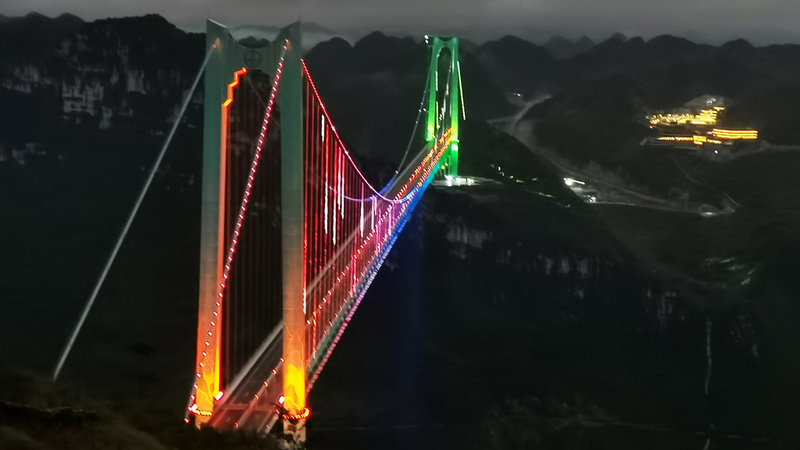 🌉 Guizhou’s Huajiang Canyon Bridge Lights Up the Night as World’s Largest Mountain Suspension Bridge! 🌉 Guizhou's Huajiang Canyon Bridge Lights Up the Night as World's Largest Mountain Suspension Bridge!