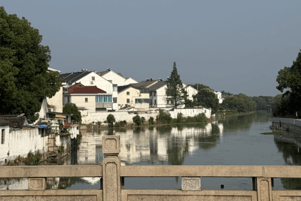 Tongli After Dark: Discovering China’s Hidden Water Town Magic 🌌✨ Tongli After Dark: Discovering China’s Hidden Water Town Magic 🌌✨
