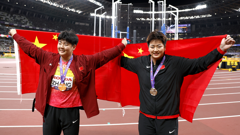 China’s Hammer Throw Duo Shines at World Championships 🥈🥉