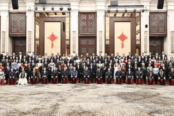 Xi Jinping’s Vision for Chinese Nation Community Unveiled 🌟📖 Xi Jinping's Vision for Chinese Nation Community Unveiled 🌟📖
