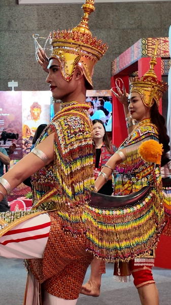 Thailand's Cultural Showcase Wows Crowds at Silk Road Expo 🌏✨ video poster