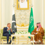 WHVBAJ4JR8KII5CLTUBD - 🌍NewspaperAmigo – Your Global News Buddy 🗞️ Saudi Arabia & Pakistan Forge Defense Pact to Boost Regional Security 🌍⚔️