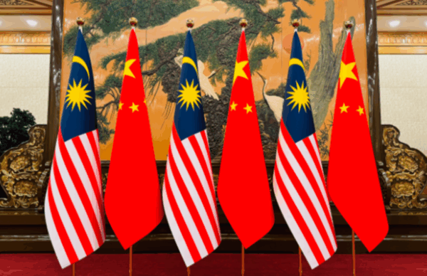 Xi Jinping & Anwar Ibrahim Strengthen China-Malaysia Ties 🌏🤝 Xi Jinping & Anwar Ibrahim Strengthen China-Malaysia Ties 🌏🤝