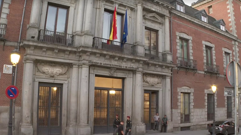 China-U.S. Trade Talks Heat Up in Madrid 🌐💼 video poster