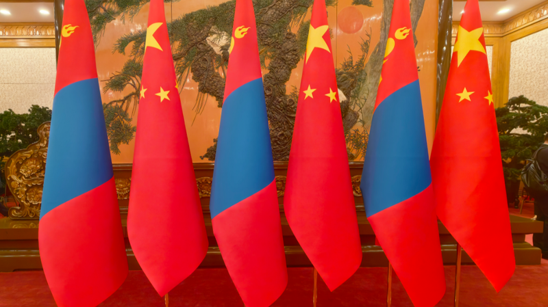 Xi Jinping, Mongolian President Strengthen Ties in Beijing Meeting 🌏 Xi Jinping, Mongolian President Strengthen Ties in Beijing Meeting 🌏