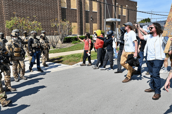 Poll: 2 in 3 Americans Link Harsh Politics to Rising Violence ๐๐ณ๏ธ Poll: 2 in 3 Americans Link Harsh Politics to Rising Violence ๐๐ณ๏ธ