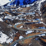 ZS5AVV5Y5J01YBOW50OR - 🌍NewspaperAmigo – Your Global News Buddy 🗞️ China's Duku Highway: A 4-Season Adventure in One Day 🏔️🚗 video poster