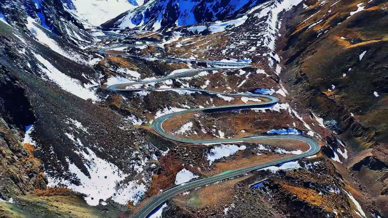 China's Duku Highway: A 4-Season Adventure in One Day 🏔️🚗 video poster