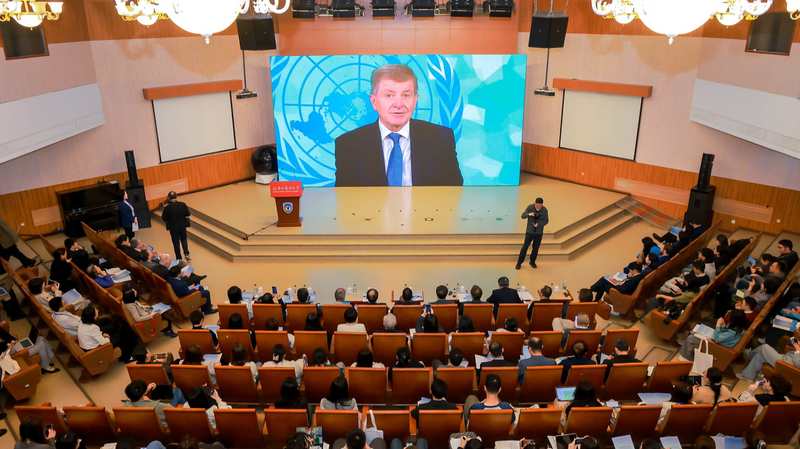 2SZF8Y5L354OAH2VN2MM - 🌍NewspaperAmigo – Your Global News Buddy 🗞️ Beijing Summit Charts New Path for Global Universities 🌍🎓