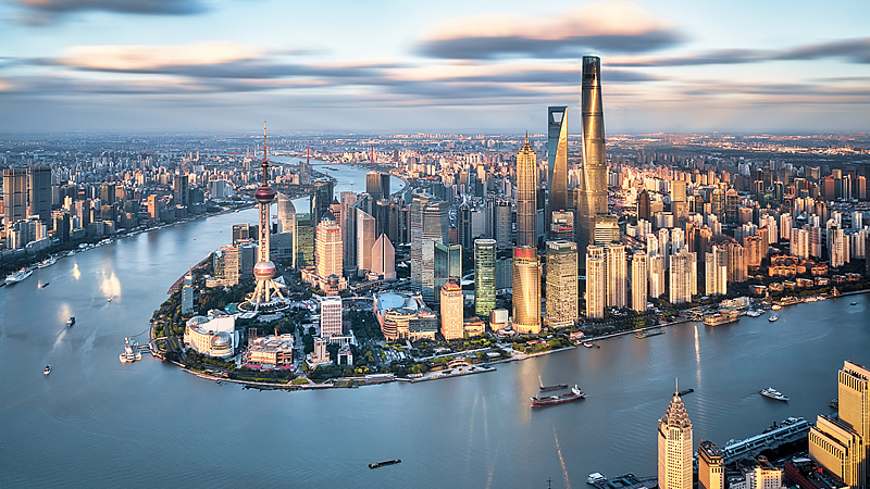3FGJI2GSH4P6800OJLLC - 🌍NewspaperAmigo – Your Global News Buddy 🗞️ Shanghai & Busan: 30 Years of Friendship 🌉🎥