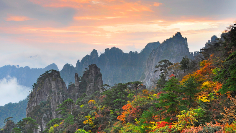 Huangshan Mountain: UNESCO Gem Hosts Global Heritage Summit 🌄✨ Huangshan Mountain: UNESCO Gem Hosts Global Heritage Summit 🌄✨