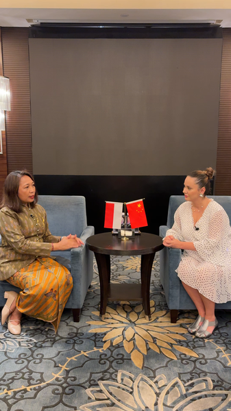 4A67ILRSHDA8JT3X0RHP - 🌍NewspaperAmigo – Your Global News Buddy 🗞️ China Becomes Top Travel Trend for Indonesian Tourists 🌏✈️ video poster