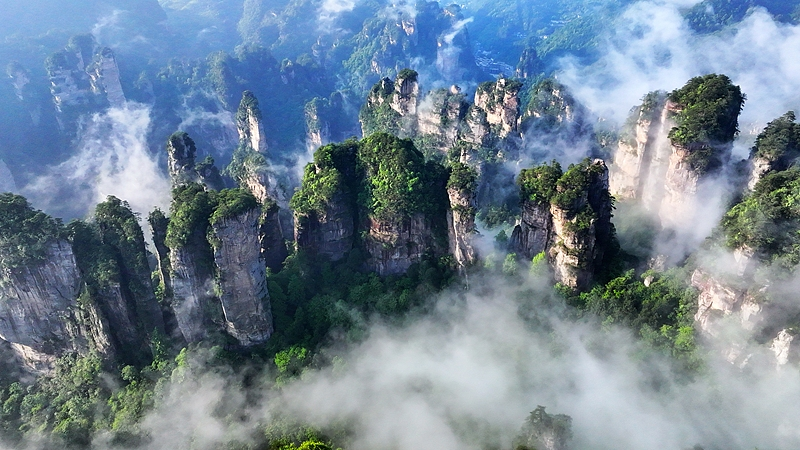 🌿 Discover Zhangjiajie’s Six Wonders Pavilion: Where Nature Meets Tradition 🏯 🌿 Discover Zhangjiajie’s Six Wonders Pavilion: Where Nature Meets Tradition 🏯 video poster