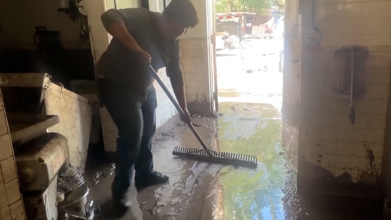 U.S. Flood Insurance Freeze Sparks Crisis Amid Shutdown 🌪️💸 video poster