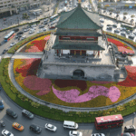 57B092V5RIGMJSXCQYI9 - 🌍NewspaperAmigo – Your Global News Buddy 🗞️ Xi'an Bell Tower Livestream: Step Into Ancient China 🏯🌃 video poster