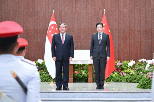 China & Singapore Team Up for Fairer Global Order 🌏✨