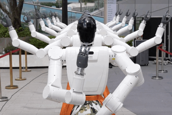 Robots & Drones Light Up China’s National Day Celebrations 🎆🤖 Robots & Drones Light Up China’s National Day Celebrations 🎆🤖 video poster
