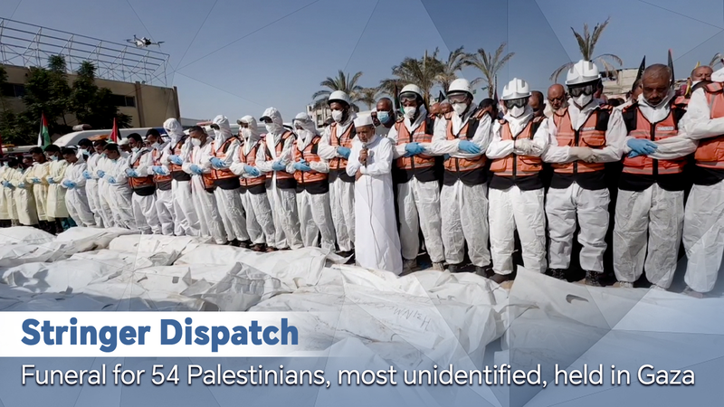 6YH73OEW2U714HKKMPC4 - 🌍NewspaperAmigo – Your Global News Buddy 🗞️ Gaza Holds Mass Funeral for 54 Palestinians Amid Ceasefire Deal 🕊️ video poster