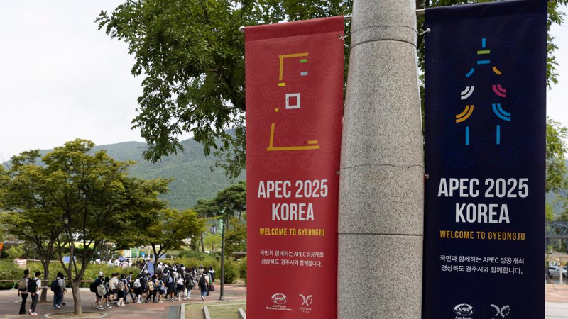 7DF1Q5ZK1JWFXW2I9LRY - 🌍NewspaperAmigo – Your Global News Buddy 🗞️ Asia-Pacific Leaders Push for Unity to Fuel Growth 🌏💡