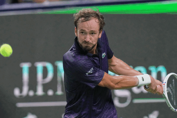 Medvedev Battles Past Tien in Shanghai Thriller ๐พ๐ฅ Medvedev Battles Past Tien in Shanghai Thriller ๐พ๐ฅ