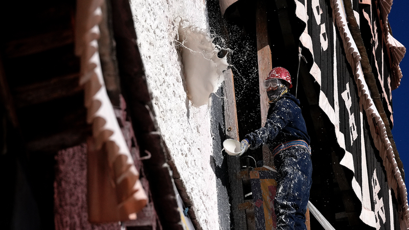 7V8G7AKFL04Z37QALS87 - 🌍NewspaperAmigo – Your Global News Buddy 🗞️ Potala Palace Gets Its Annual Makeover 🎨✨ video poster