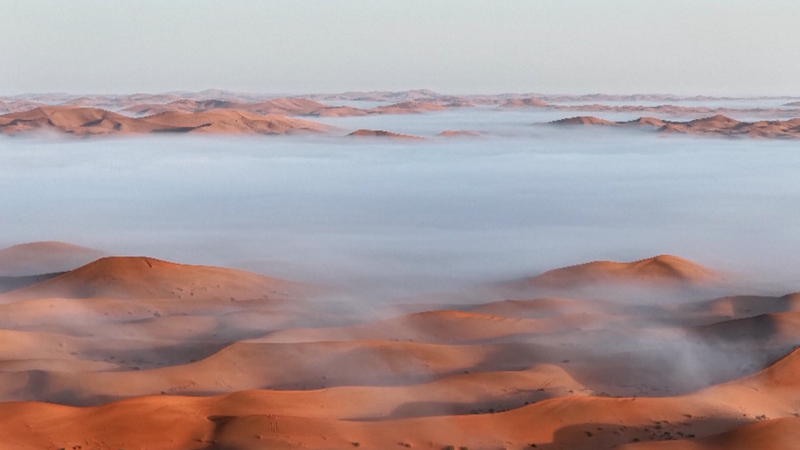 7YJYY1KEJ4L4NQMVL8GR - 🌍NewspaperAmigo – Your Global News Buddy 🗞️ Autumn Mist Transforms Inner Mongolia Desert into Dreamscape 🌾✨ video poster