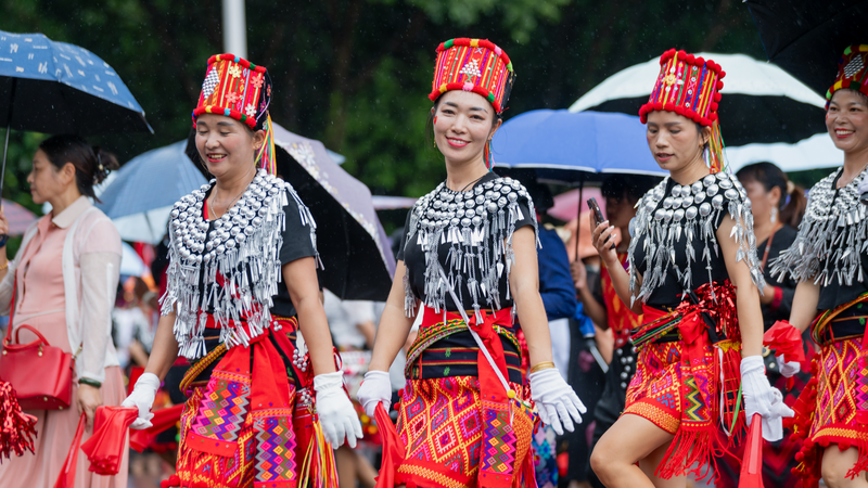 🎉 Jingpo Culture Shines at Munao Zongge Festival in Yunnan!
