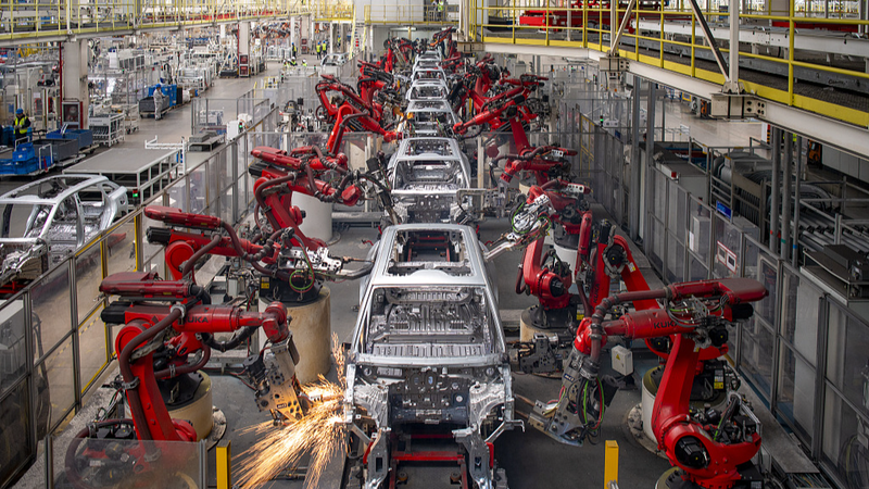 9313LRBT6ENKCYUG8SMA - 🌍NewspaperAmigo – Your Global News Buddy 🗞️ China's October PMI Dips to 49.0: Holiday Slump or Growth Pause? 📉🇨🇳