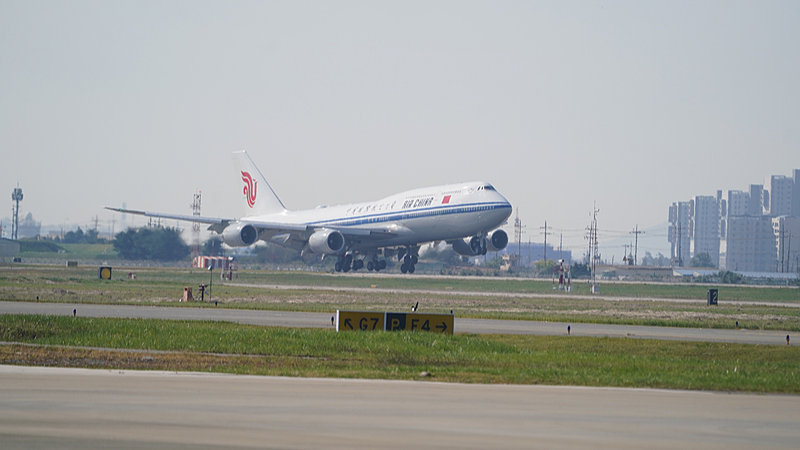 China & US: Trade Titans Fueling Global Growth 🌏💼