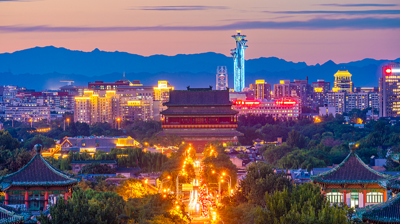 B4L1H8QIEIYPXJ0R8UAF - 🌍NewspaperAmigo – Your Global News Buddy 🗞️ China's Nighttime Revolution: Where Heritage Meets Modern Lights 🌃✨