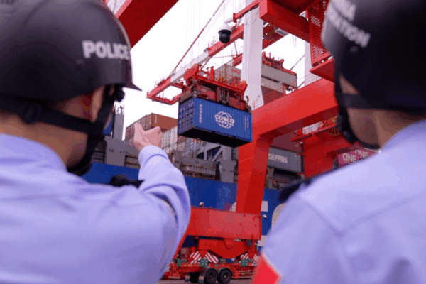 Shanghai Ports Buzz as Global Goods Arrive for 8th CIIE ๐๐ข Shanghai Ports Buzz as Global Goods Arrive for 8th CIIE ๐๐ข video poster