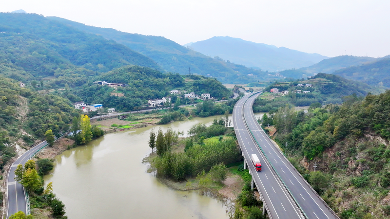 CRHVK1SN12TYE8UEZ5YF - 🌍NewspaperAmigo – Your Global News Buddy 🗞️ Rural Roads Boost Happiness & Economy in China 🛣️💡